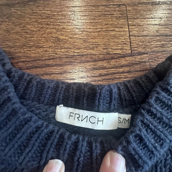 Frnch Paris Navy Blue Chunky Knit Pullover Crewneck Sweater Size Small E08260. - Picture 4 of 9